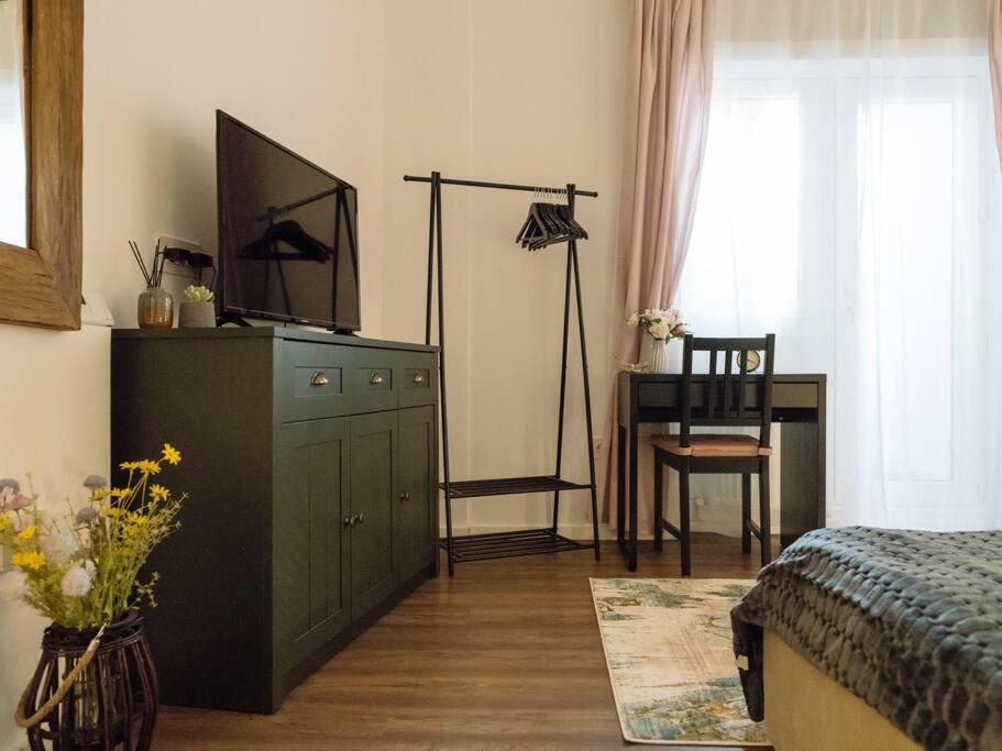 Cozy Studio Next To House Of Parliament Bukarest Exterior foto